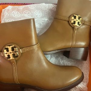 Tory Burch Miller 45mm bootie calf leather